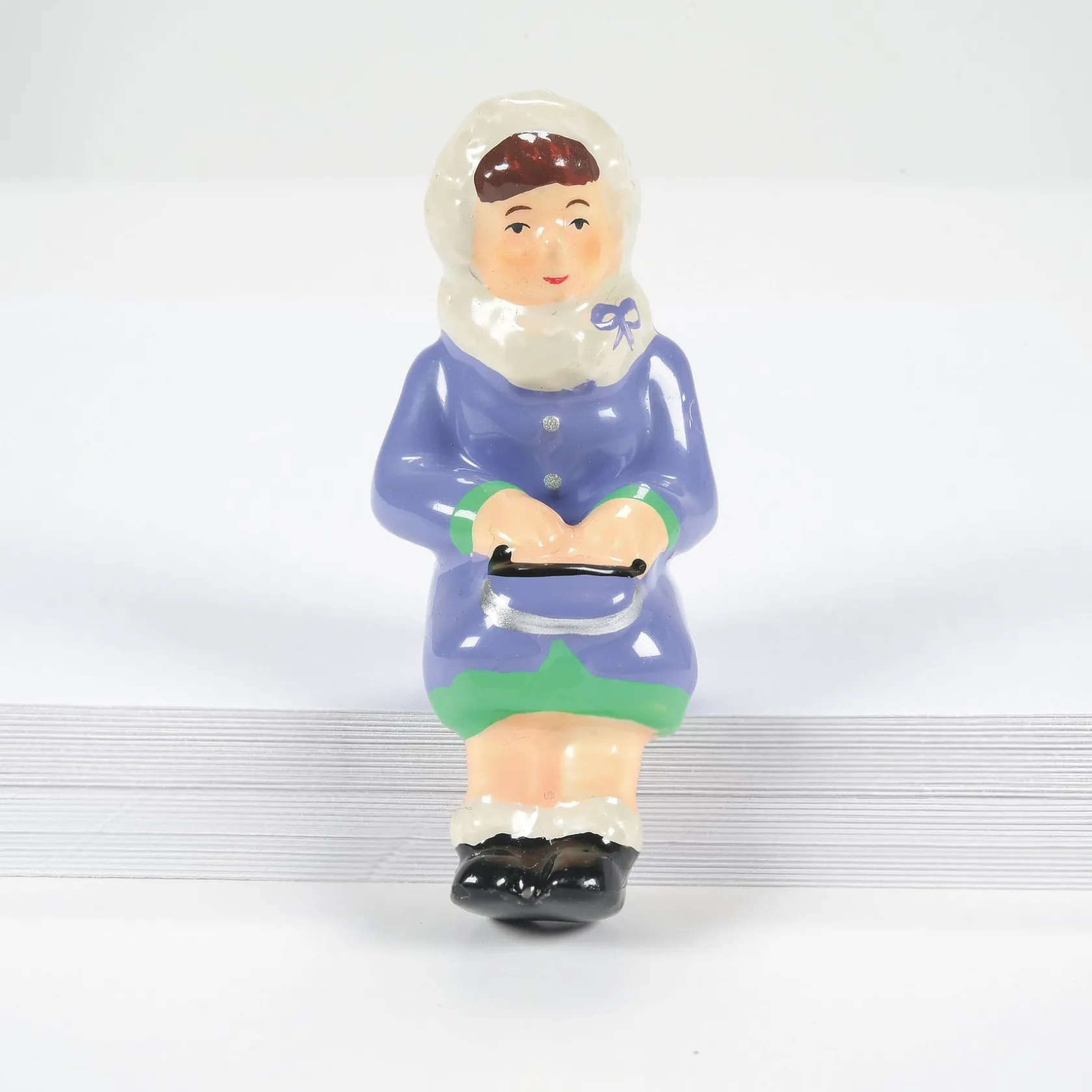 Department 56 Sitting In The Village Clearance